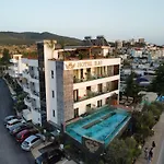 Ilio Boutique 4* Ksamil