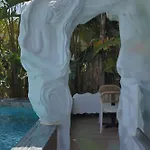 Ilio Boutique Hotel 4*