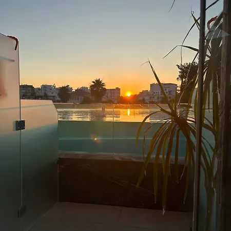 Ilio Boutique Hotel 4*