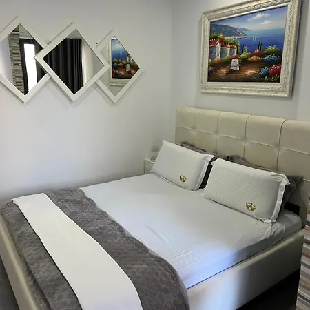 Hotel Ilio Boutique 4*