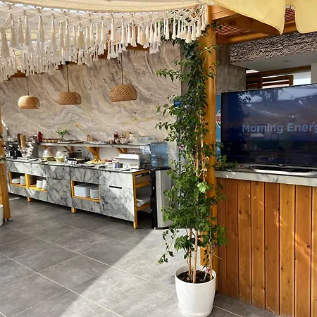 Ilio Boutique 4* Ksamil