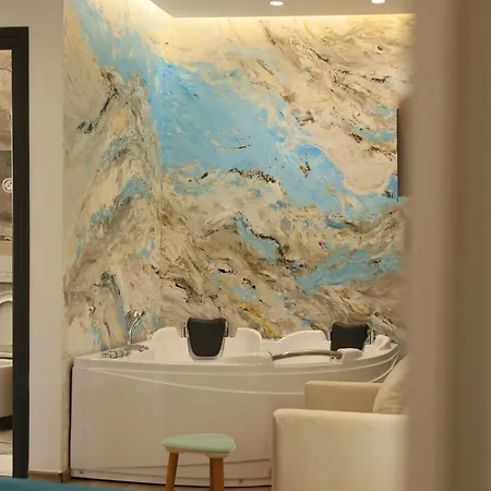 Ilio Boutique Hotel 4*