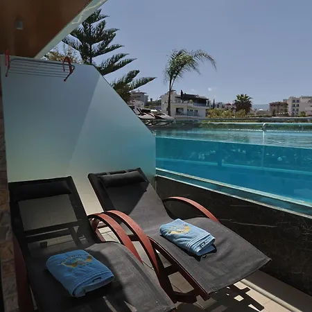 Ilio Boutique Hotel 4*