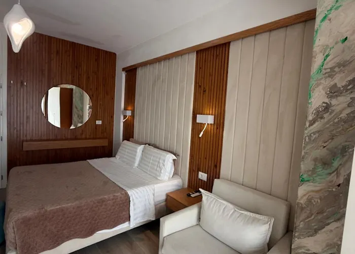 Ilio Boutique Ksamil