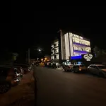 Ilio Boutique كساميل