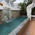 Ilio Boutique Ksamil