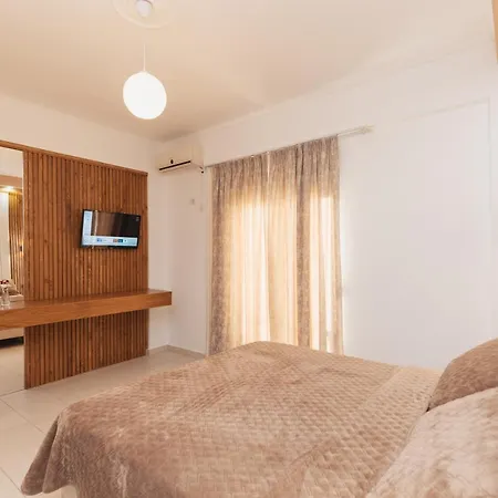 Ilio Boutique Ksamil
