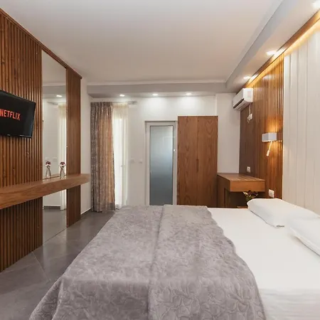 Ilio Boutique 4* Ksamil