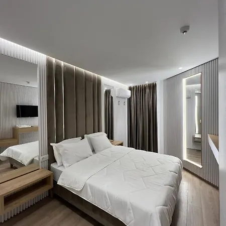 Ilio Boutique ホテル 4*