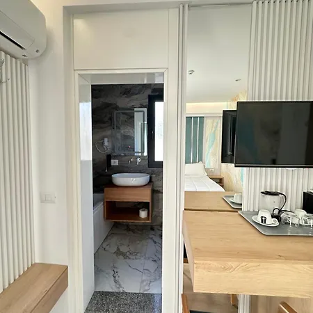 Ilio Boutique ホテル