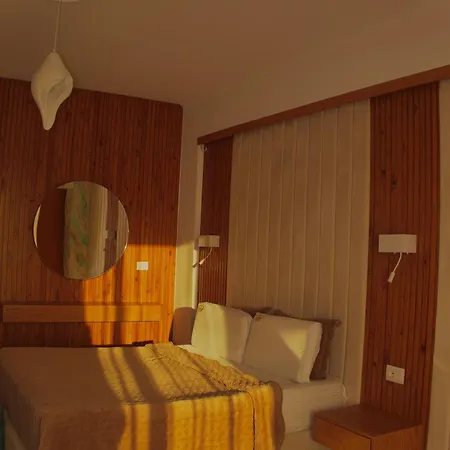 Ilio Boutique Ksamil